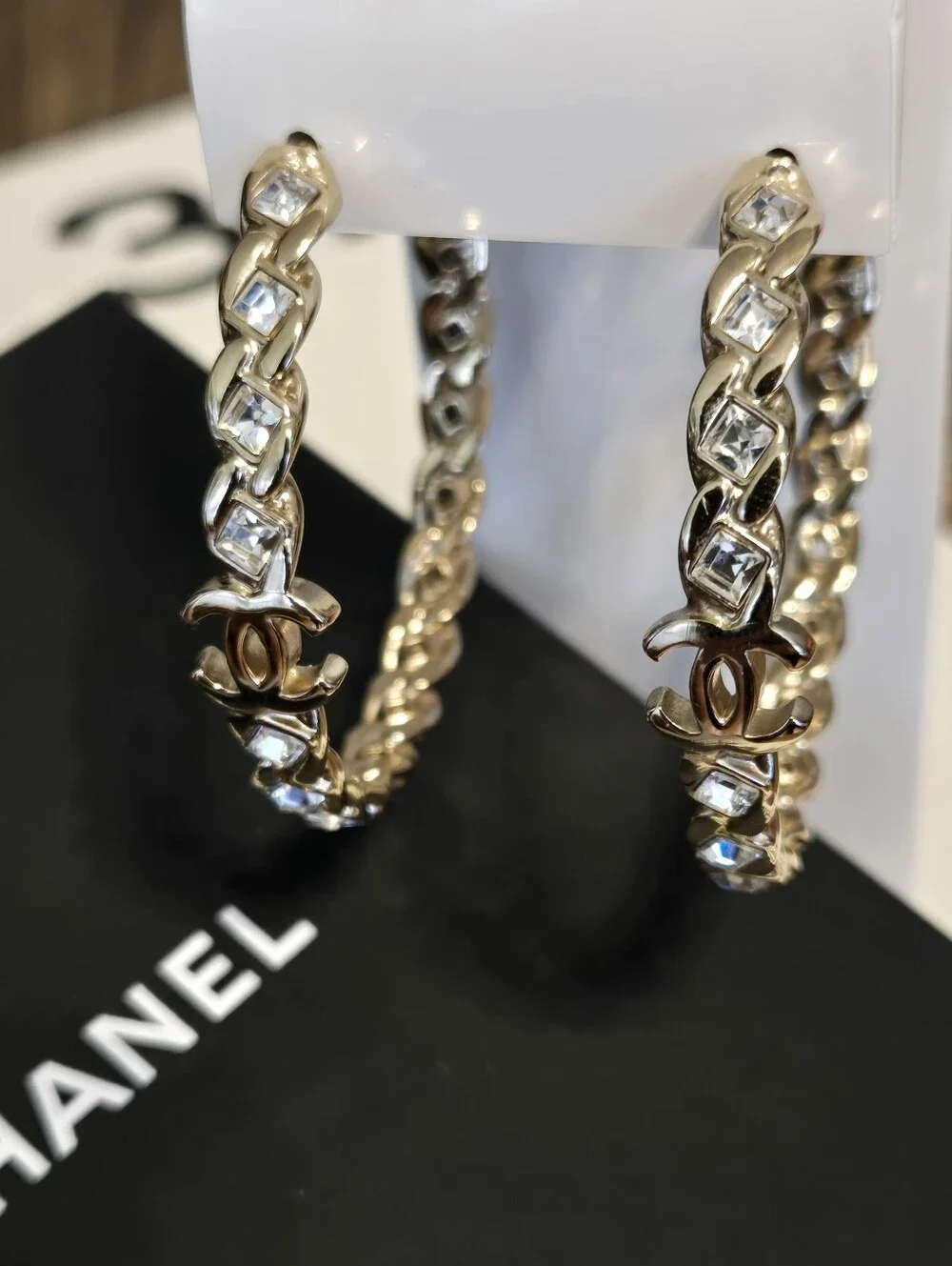 CHANEL excellent preloved
